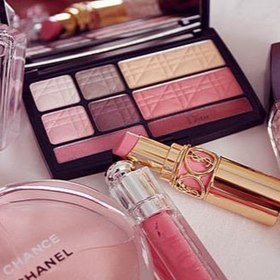 Beauty cosmetics pictures, photos, and images for facebook, tumblr, pinterest, and twitter.