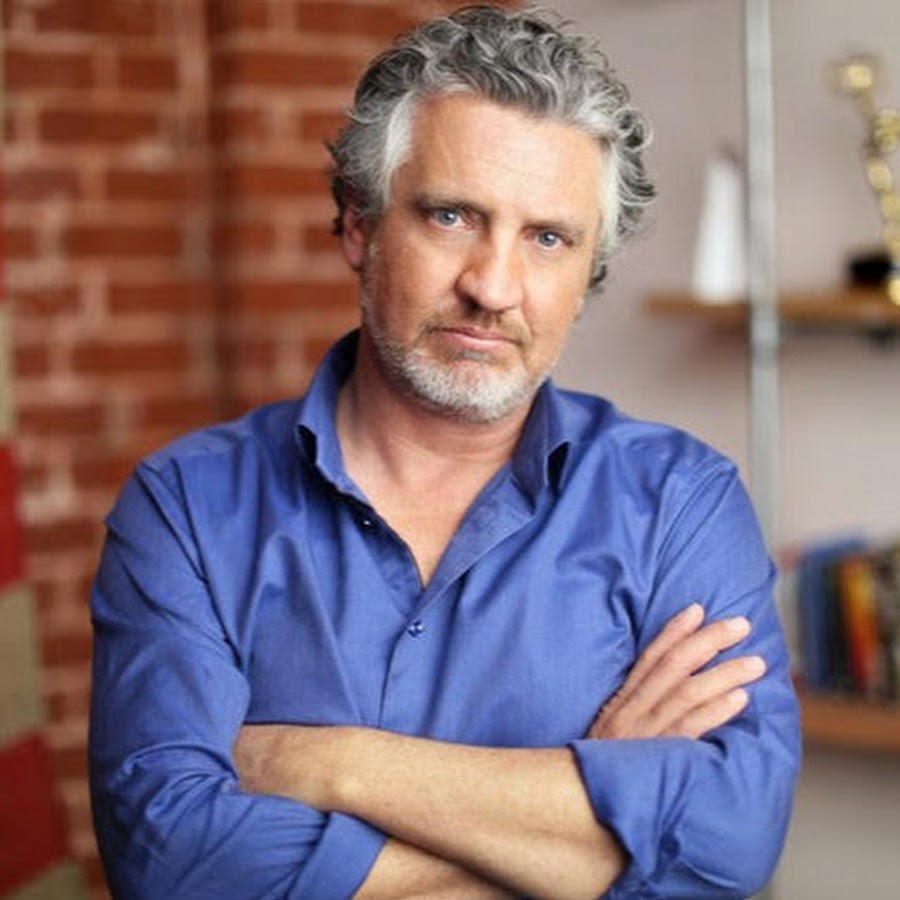 Vaxxed producer Del Bigtree not credible on vaccines