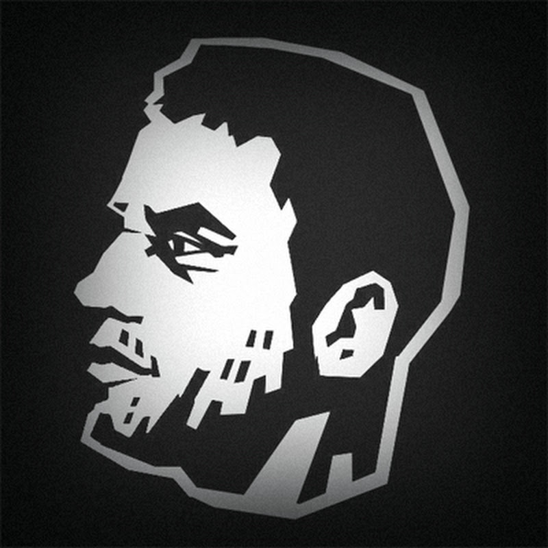 Блогер