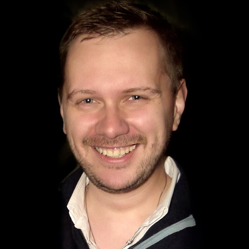 Блогер