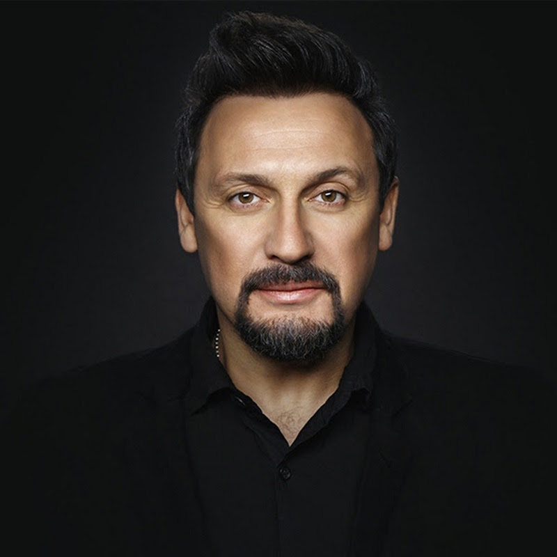 Блогер