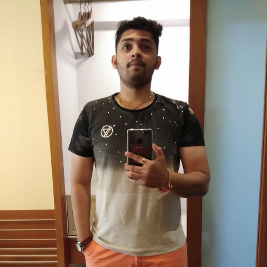 Zubin Bekawala - YouTube - 900 x 900 jpeg 55kB