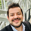 André Santiago