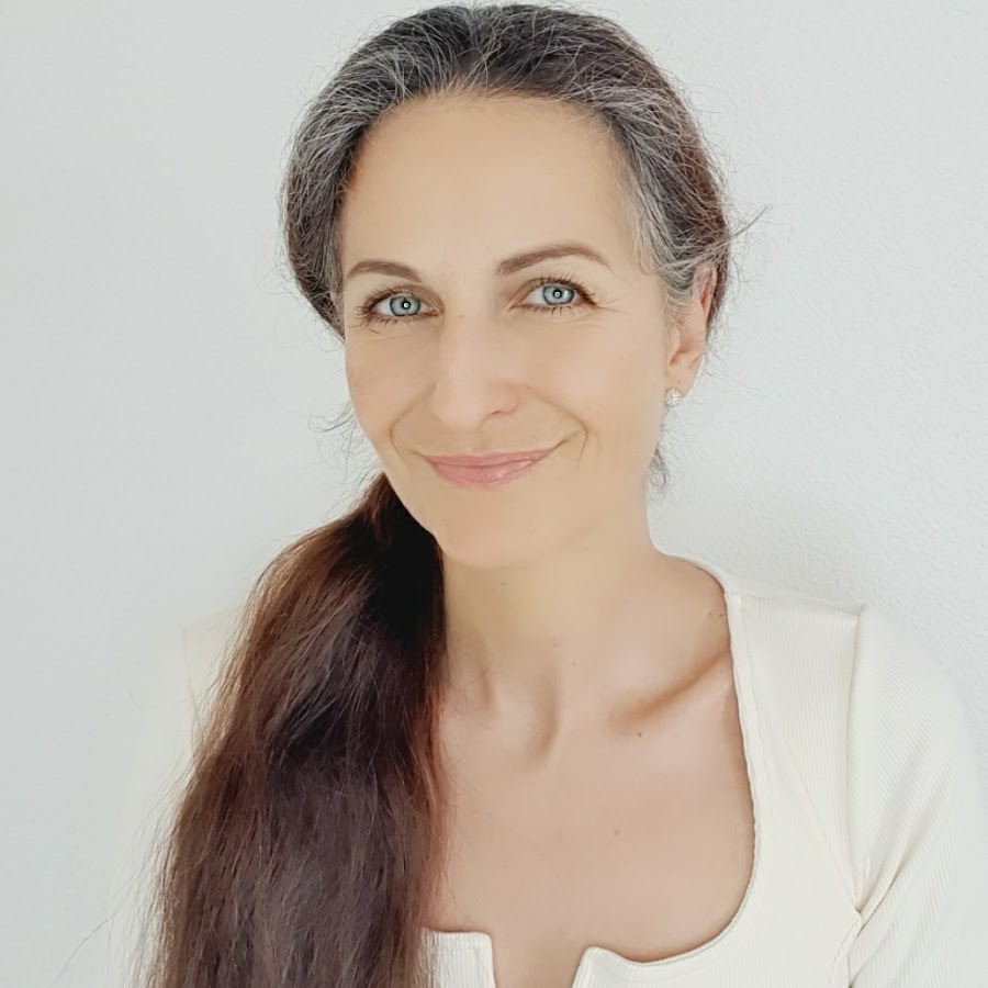 Nancy Holten Nancy Holten