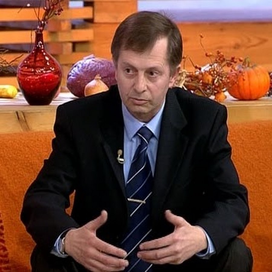 Как самостоятельно улучшить зрение