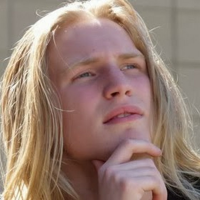 Jeff Bliss Net Worth & Earnings (2026)