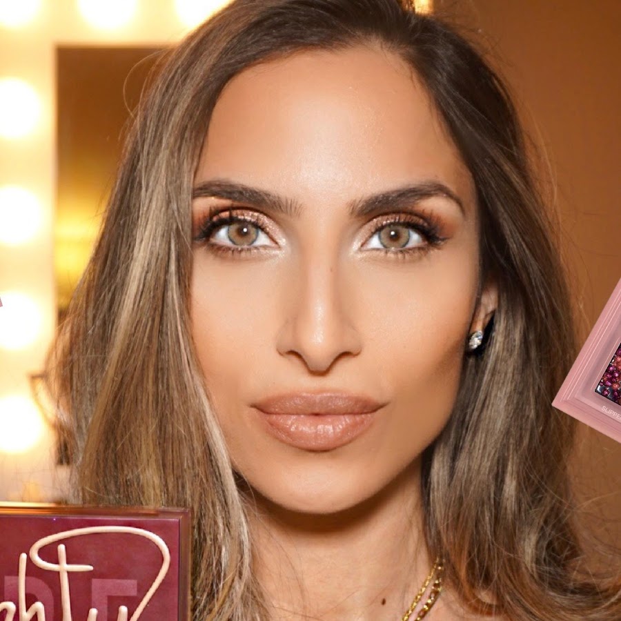 Ashley mova Ashley mova