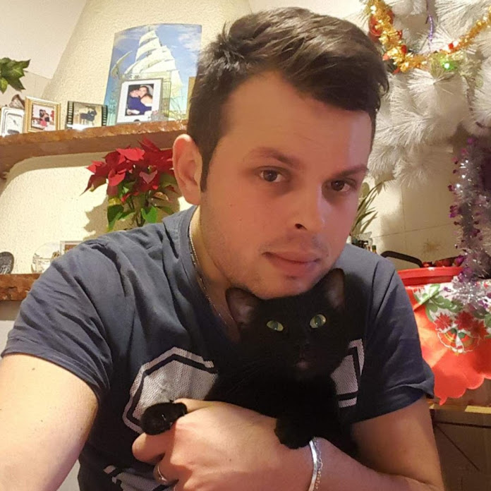 Grande_Nik Net Worth & Earnings (2026)