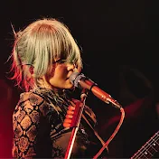 Miku Nakamura / Cö shu Nie