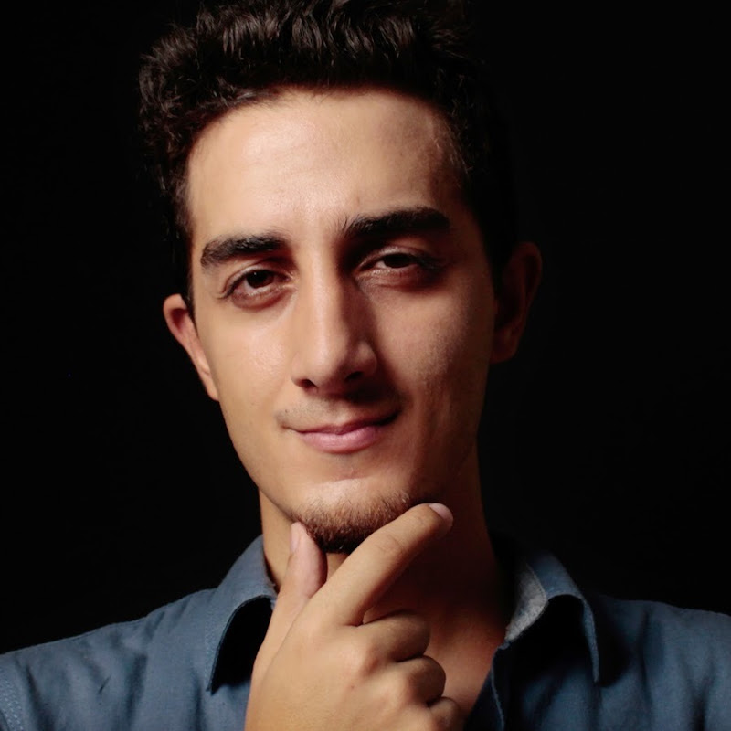 Ruhi Çenet عربى