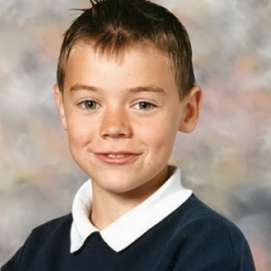 Ashlee Harris YouTube