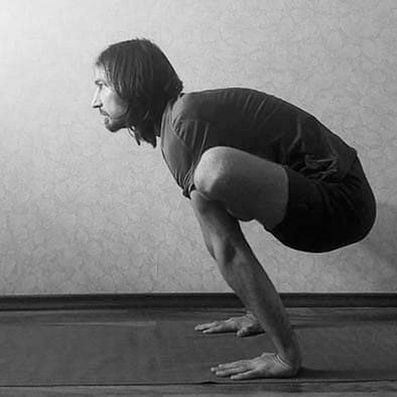 Йога українською, Yoga in Ukrainian