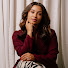 izbX6guYkt8-channel-avatar-Maya Graves