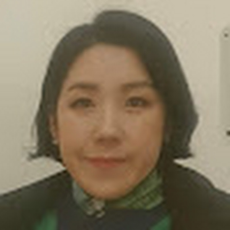 인도 푸네에서 씩씩하게 