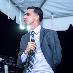 Pastor Carlos Steven Alvarez - Oficial
