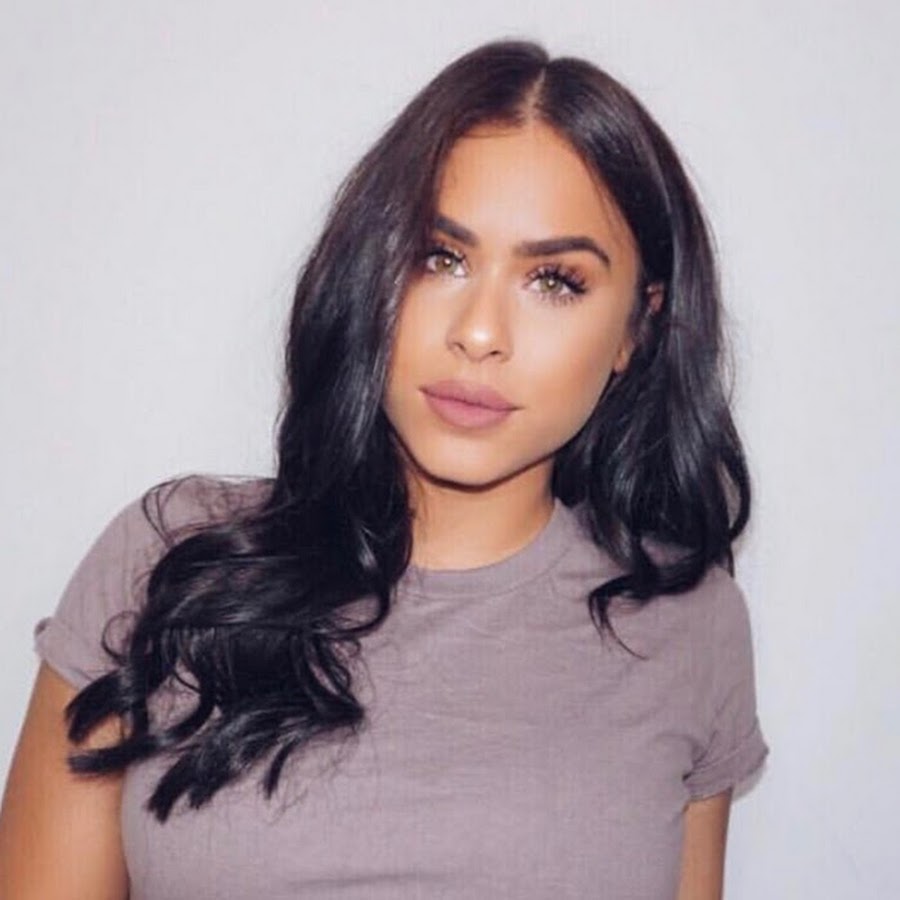 Melissa Flores YouTube