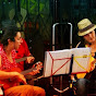 anna and maya uke band, France