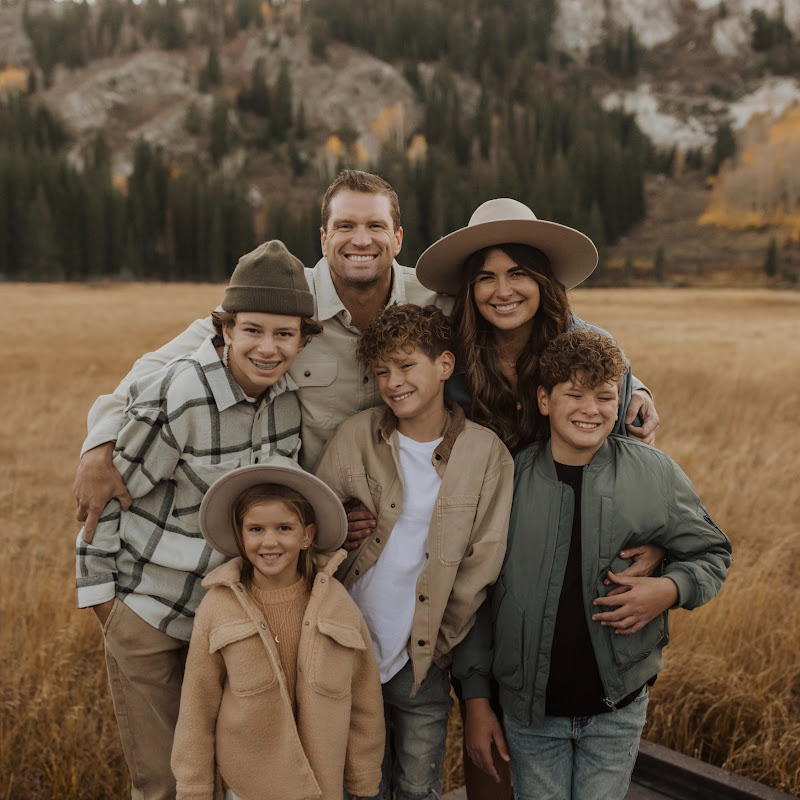 Our Life In "Holland" - The Bingham Family