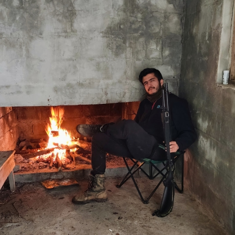 Survival in The Wild Logo