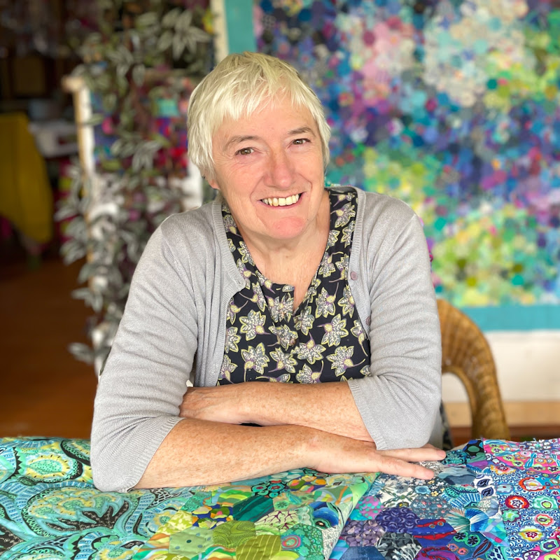 The Last Homely House Logo