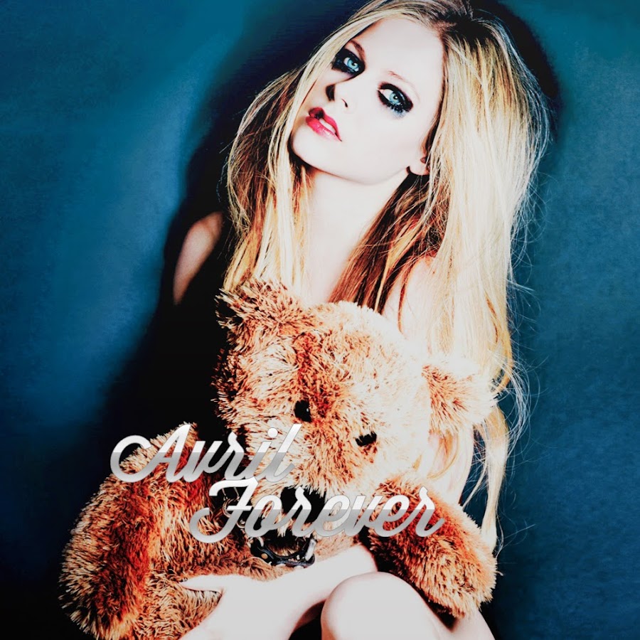 Avril Lavigne Forever Young. YouTube
