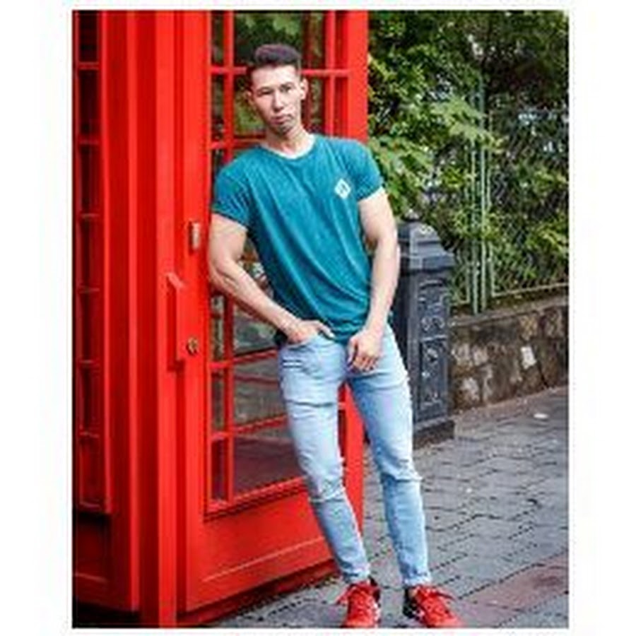 album cheloo cel care uraste zippy album cheloo cel care uraste zippy