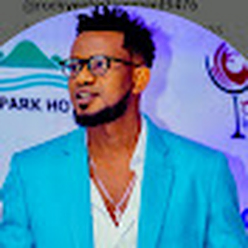 Hire rock kimomo entertainment  — Pop Culture Commentary & News YouTube creator for sponsorships