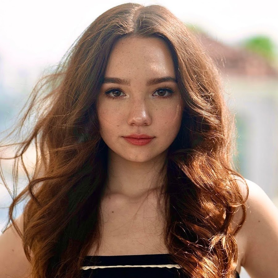 Ruby Jay 