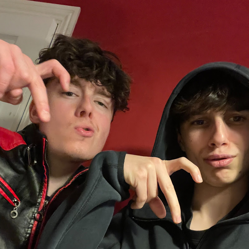 Hire StreetCodeSudio — Digital Nomading YouTube creator for sponsorships