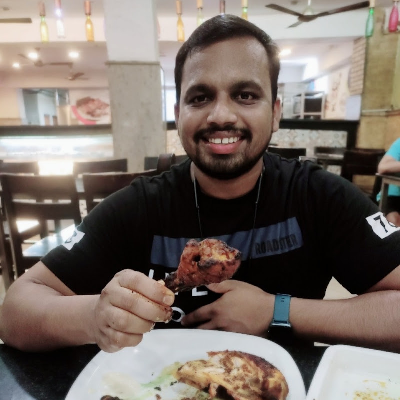 Local Street Food Explore
