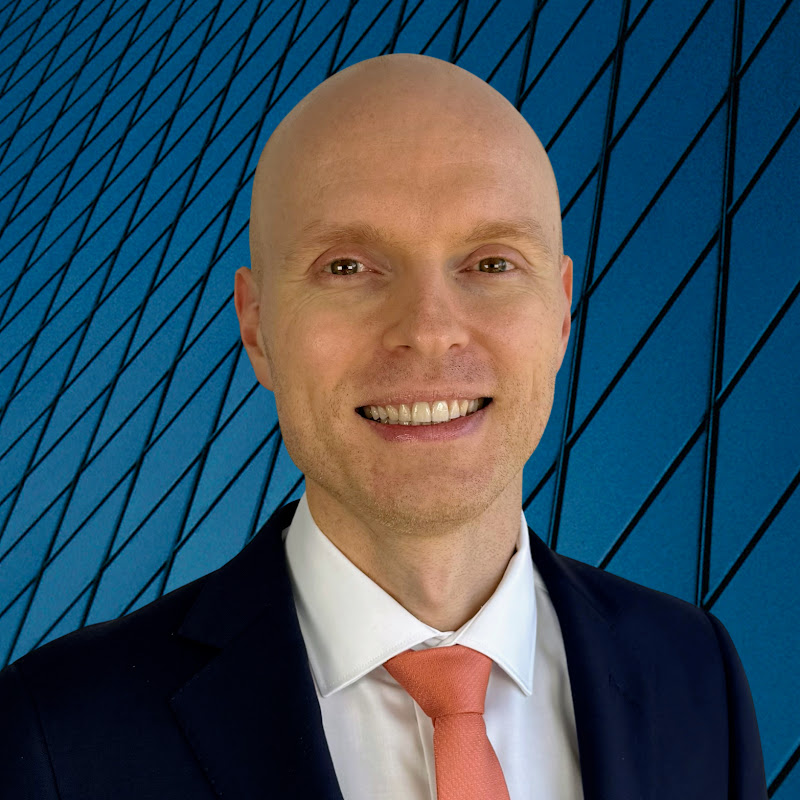 Maxim Sherstobitov (Financial Adviser)