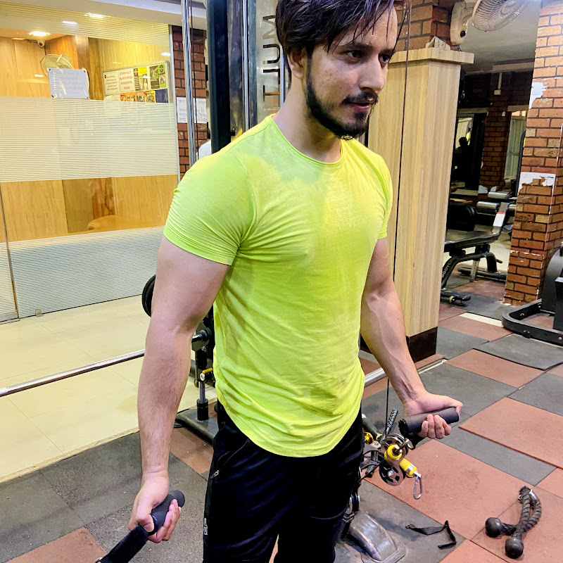 Adnan Khan