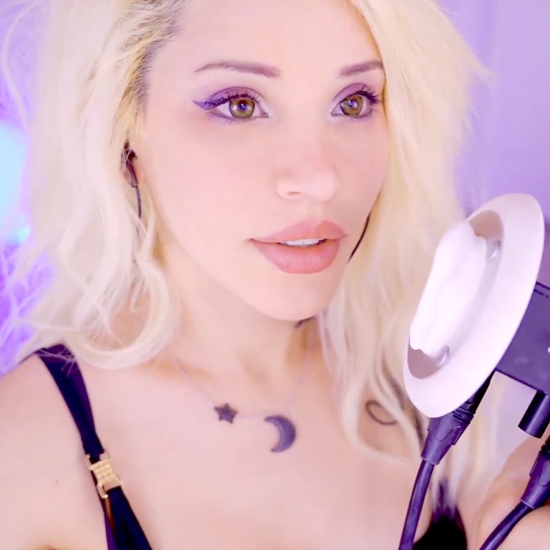 ASMR Cherry Crush - Topic