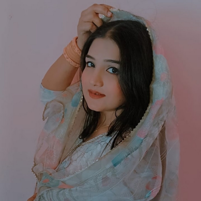 Indian vlogger farjana 🇮🇳