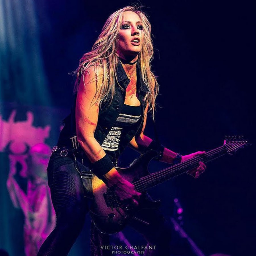 Nita Strauss YouTube