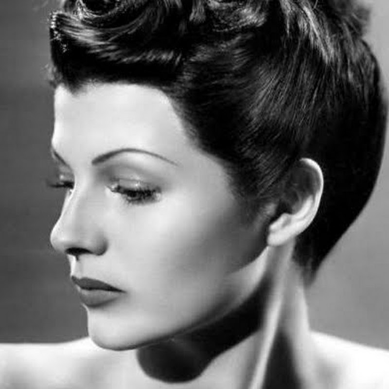 Rita Hayworth Jumps In The Line