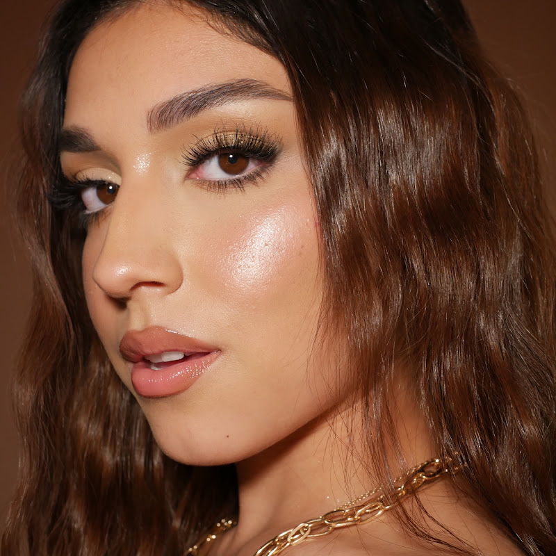 Mia Galvan