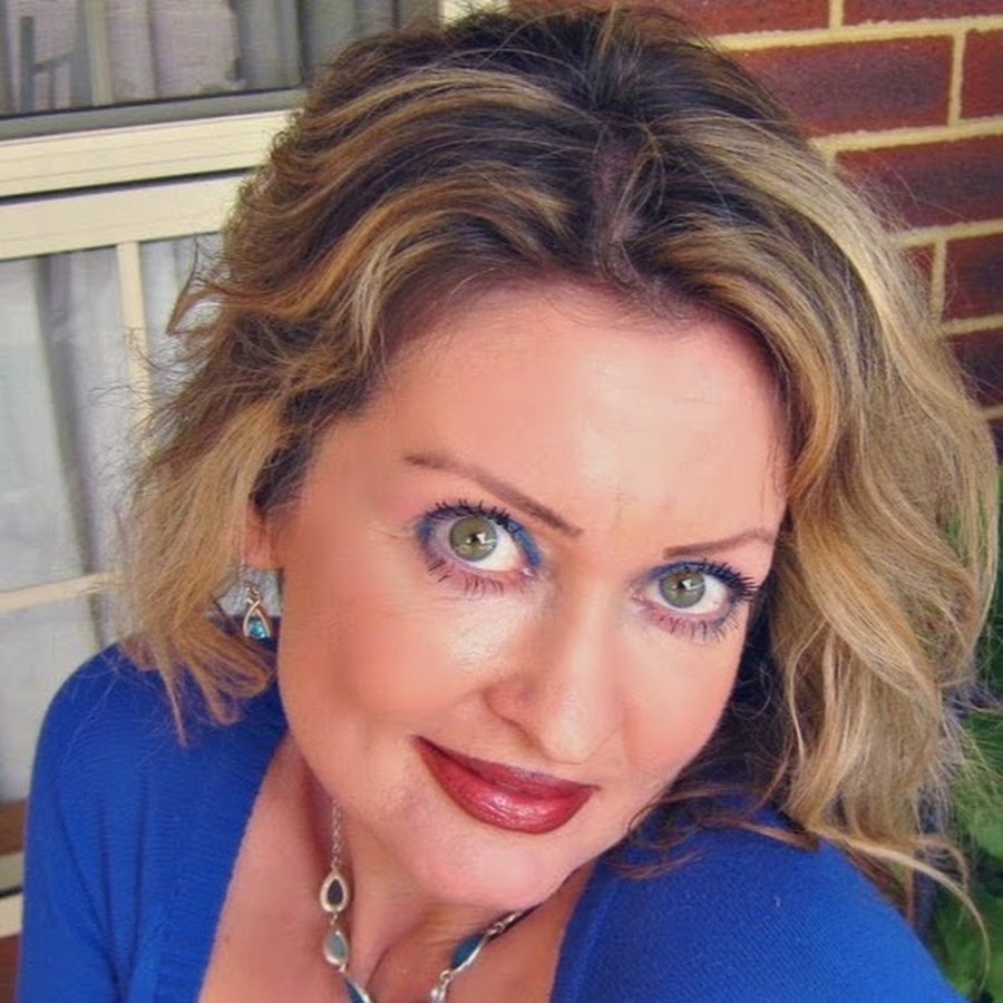 Carolyn Ellis  YouTube