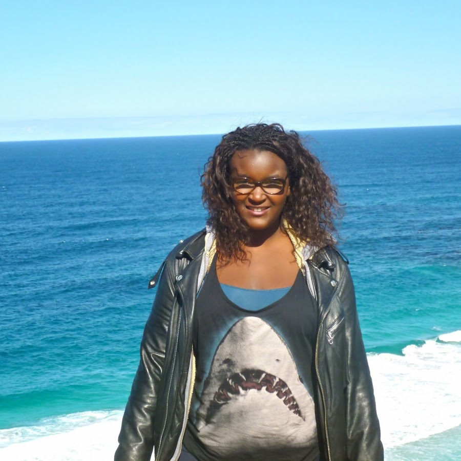 Suzanne Couvelard - YouTube