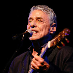  Chico Buarque - Topic