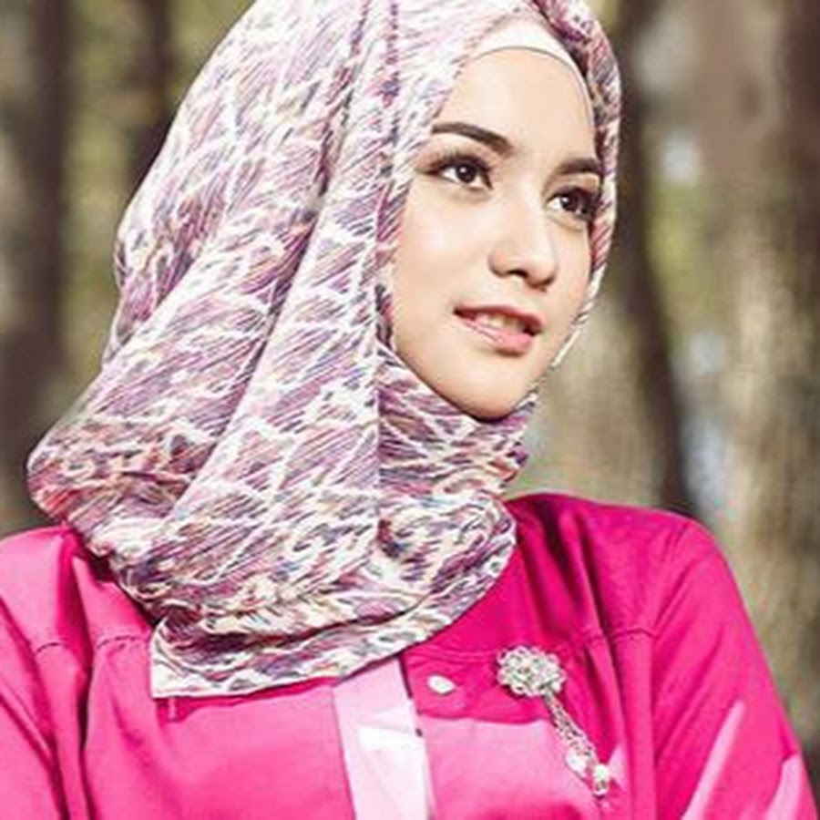 90 Gambar Menarik Tutorial Hijab Citra Kirana Elzatta Bisa