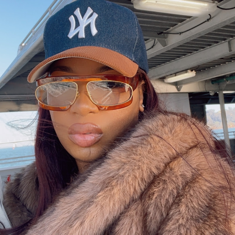 Dollface Dee