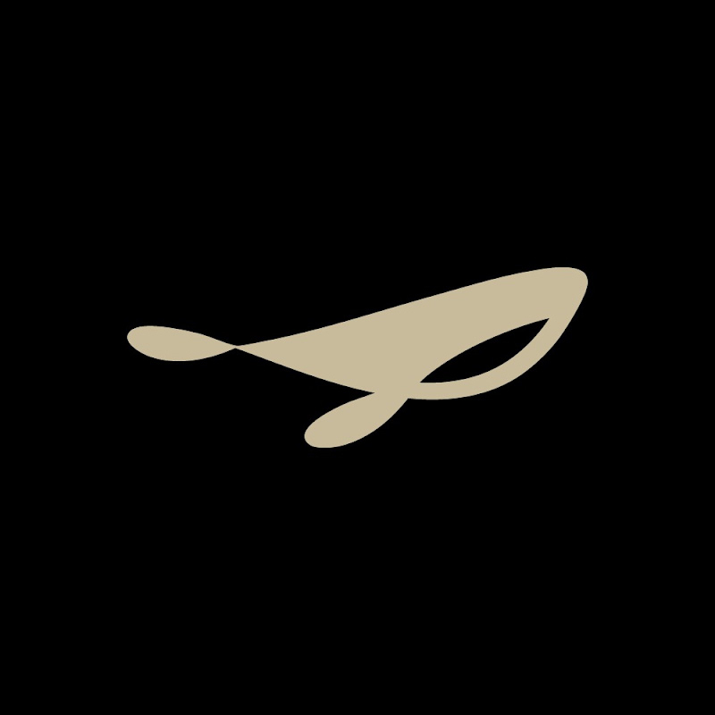고스트웨일 GHOST WHALE