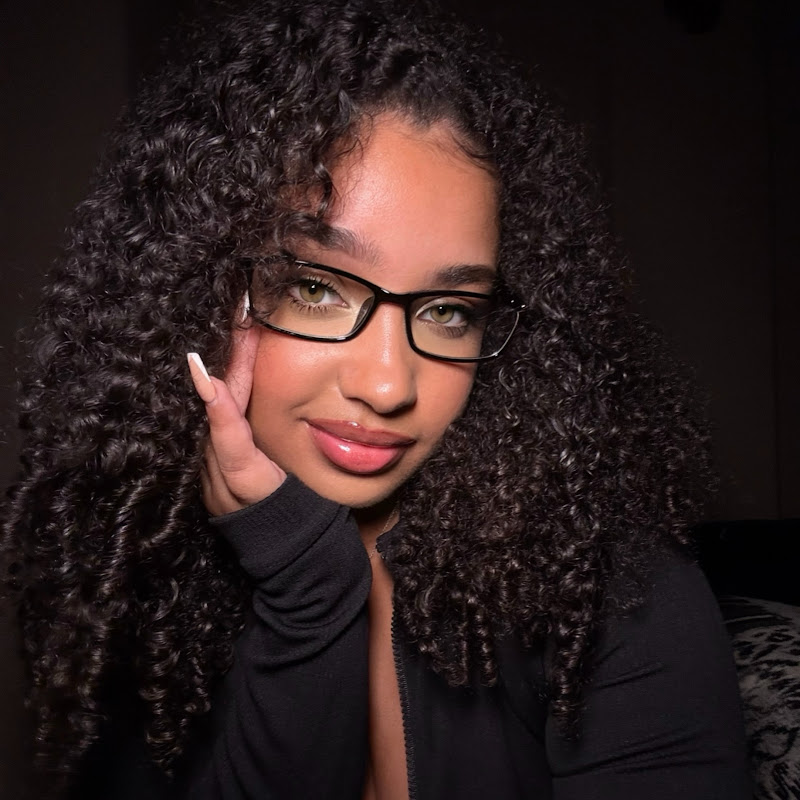 Corie Rayvon