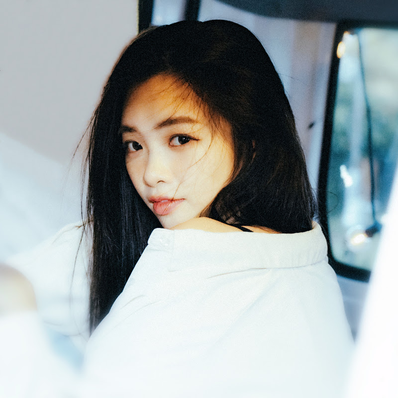 曲羿啾啾