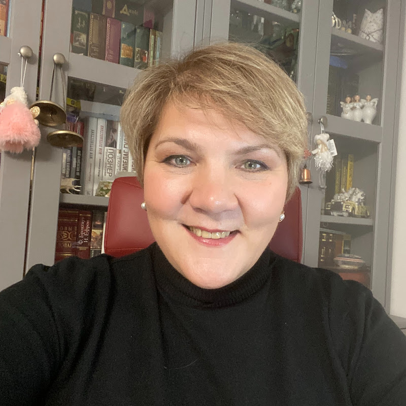 Читает Паршакова