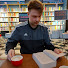 3CNwnmalGec-channel-avatar-Ru With The Books