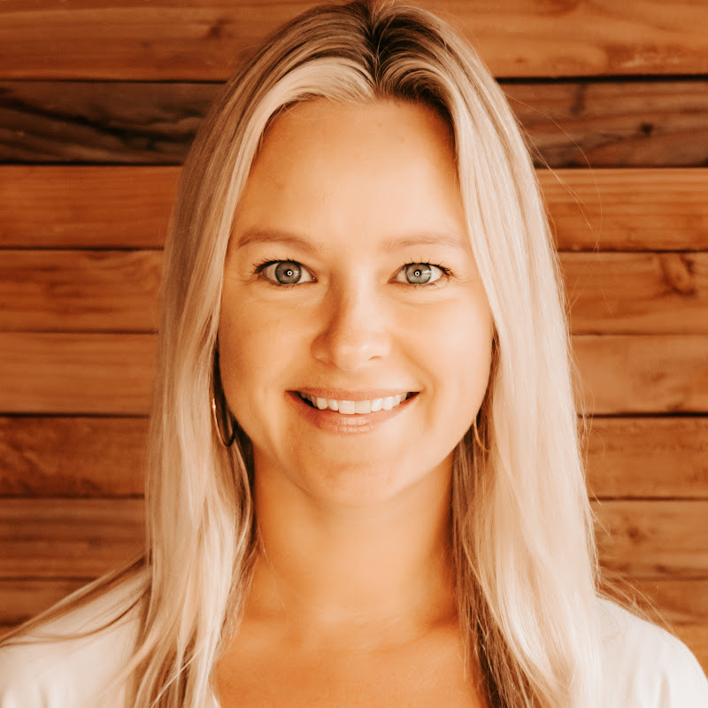 Bherin Brown, Realtor - Live Aloha Lifestyle