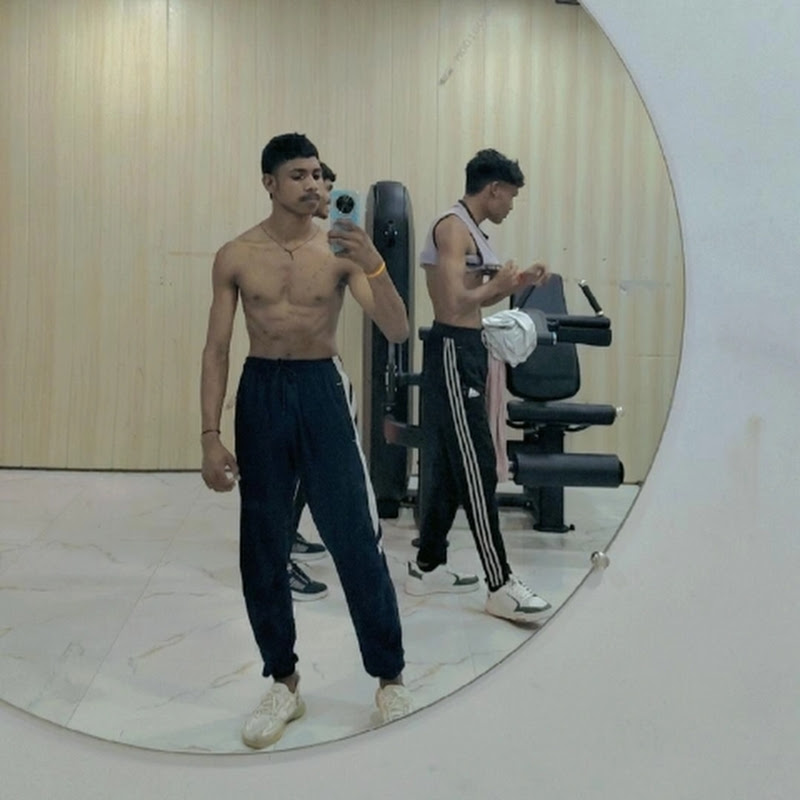 ravi Calisthenics yoga