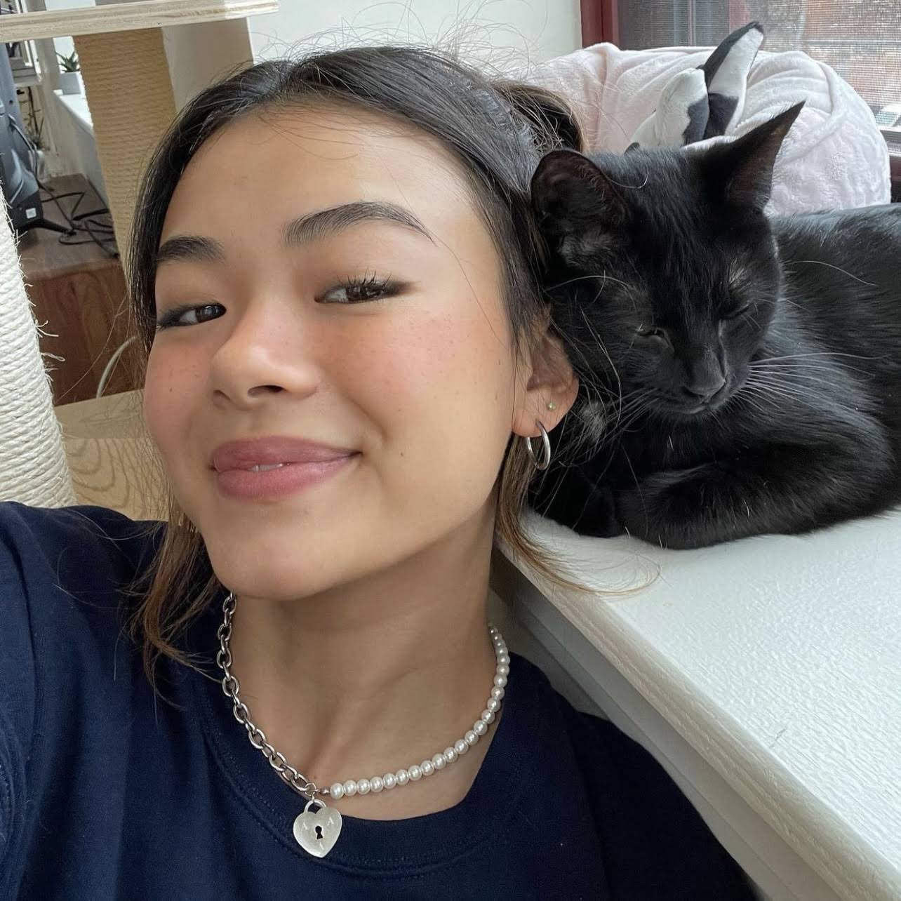 Post from ur mom ashley